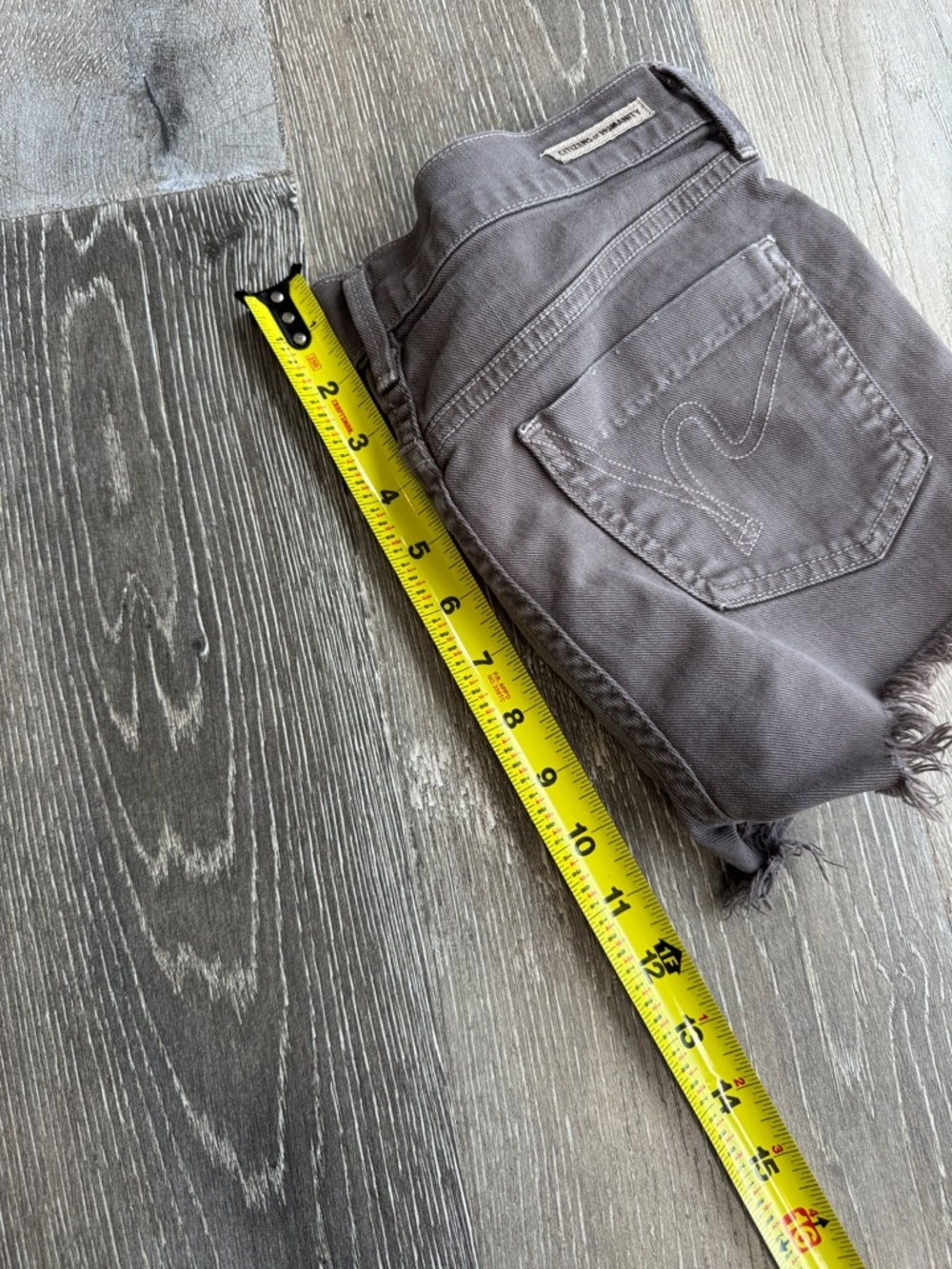 Citizens Of Humanity Frayed Hem Shortie Shorts - Brown AZ0500 - Picture 4 of 5